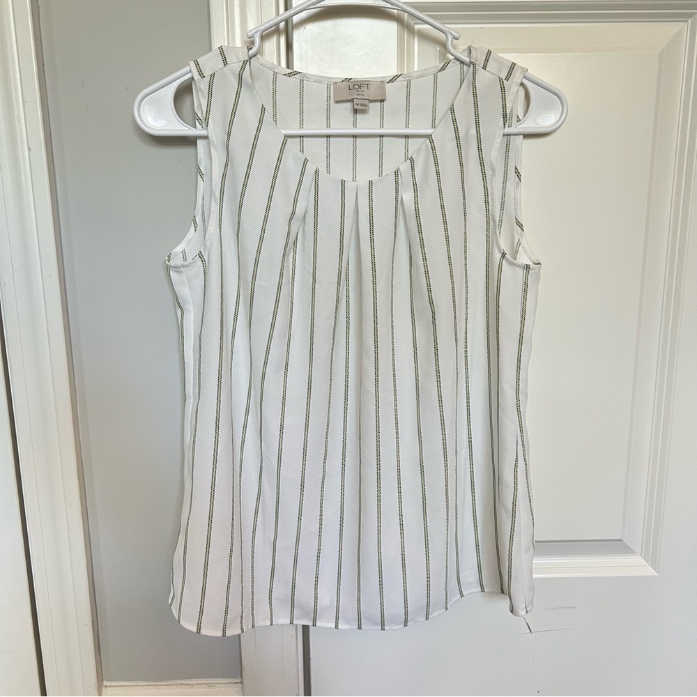 LOFT Sleeveless Top